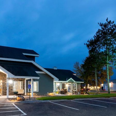 Grandstay Hotel & Suites Кембридж Екстер'єр фото