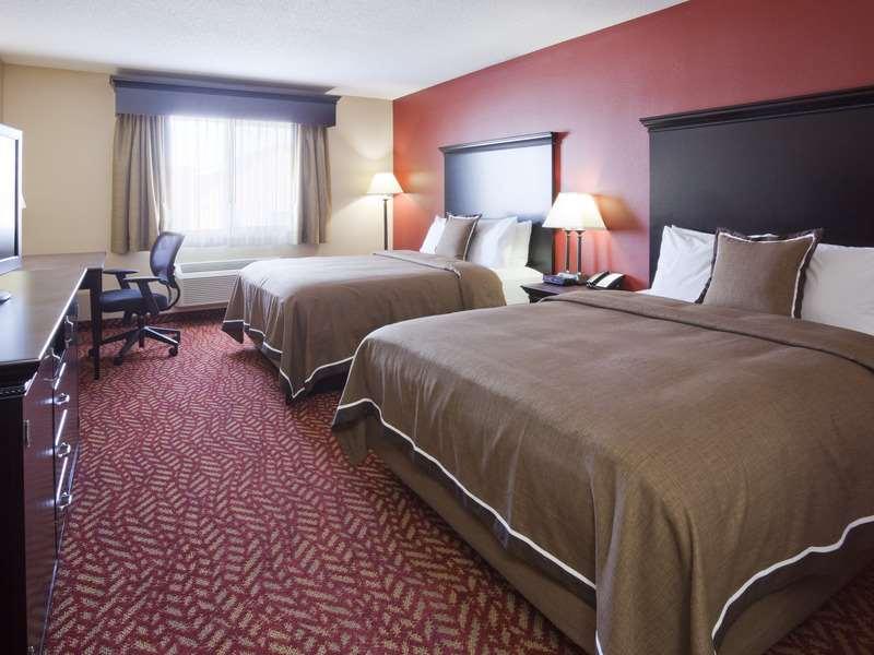 Grandstay Hotel & Suites Кембридж Номер фото