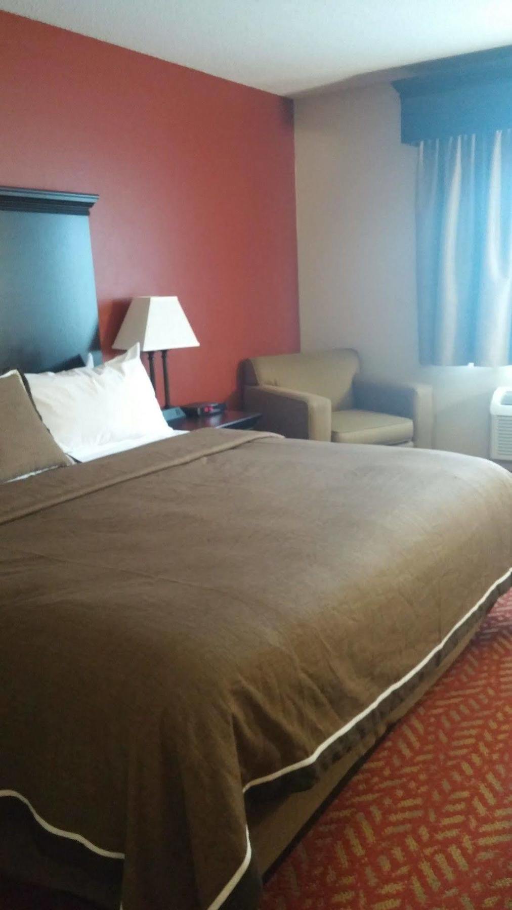 Grandstay Hotel & Suites Кембридж Екстер'єр фото